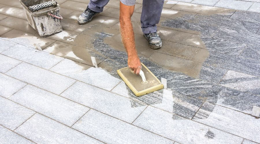 Expert flood damage restoration services in Wynot, NE